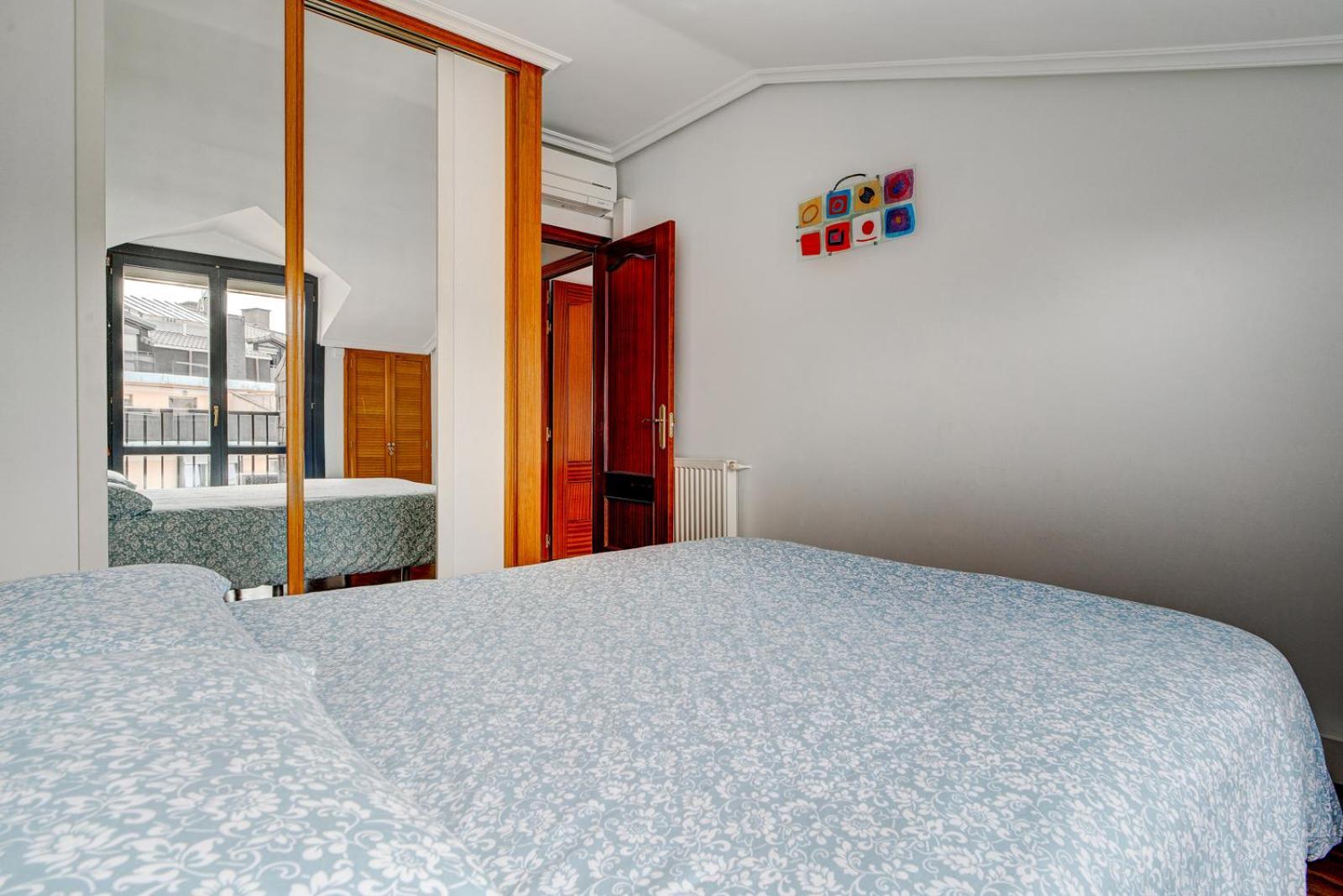 דירות Luminoso Atico Con Terraza, Irun, Parking, 4Pax מראה חיצוני תמונה